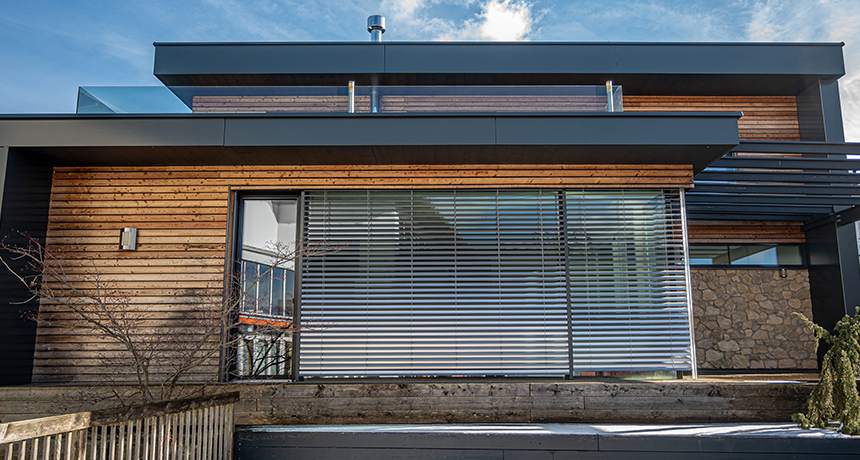 Maintenance de calfeutrage.